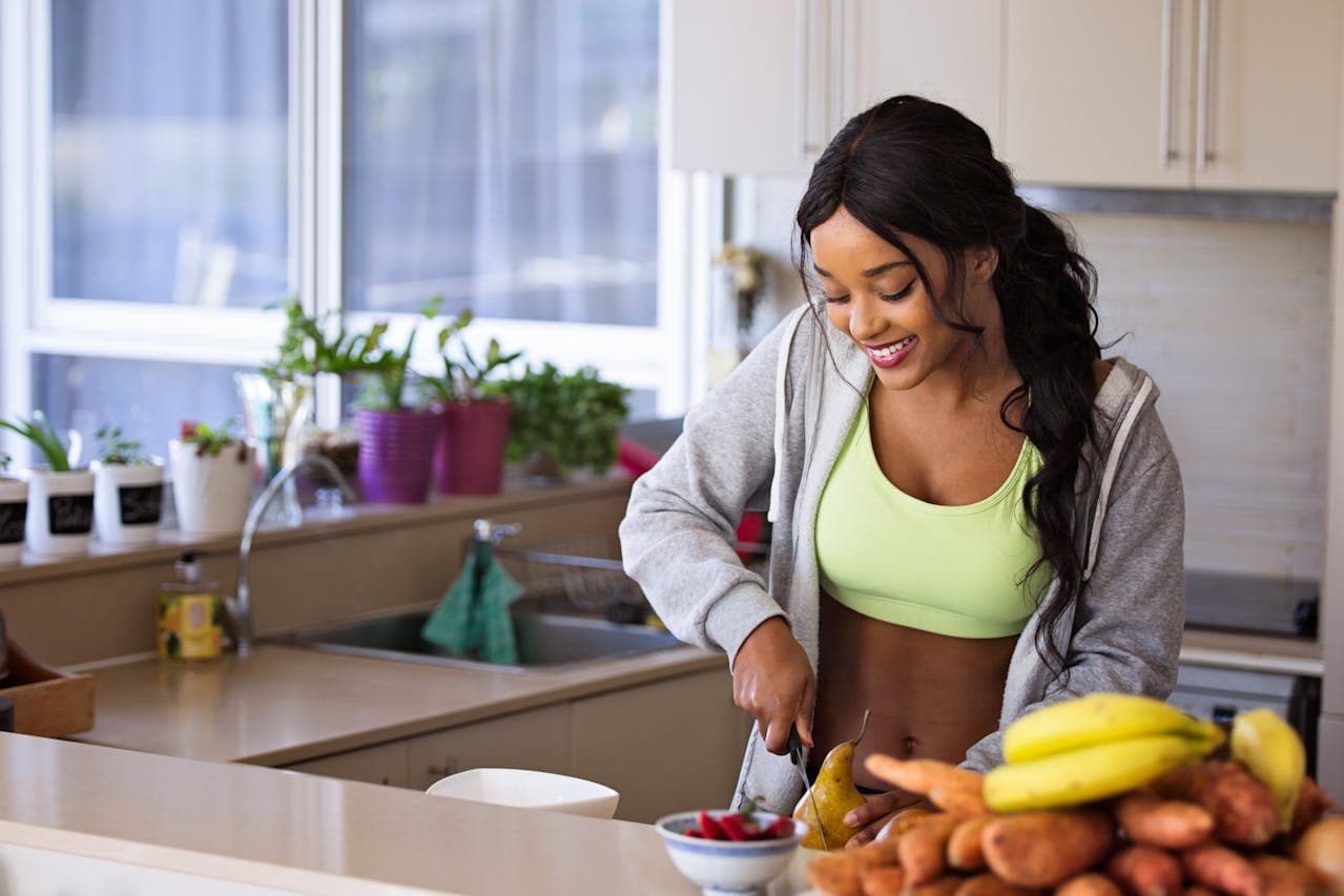 PCOS and Intermittent Fasting: Is It the Right Approach to Improve PCOS Symptoms?